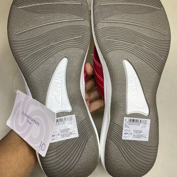 Clarks Cloudsteppers Women's Brinkley Florah Red Rouge Size 10M Cushion Soft - Picture 7 of 8